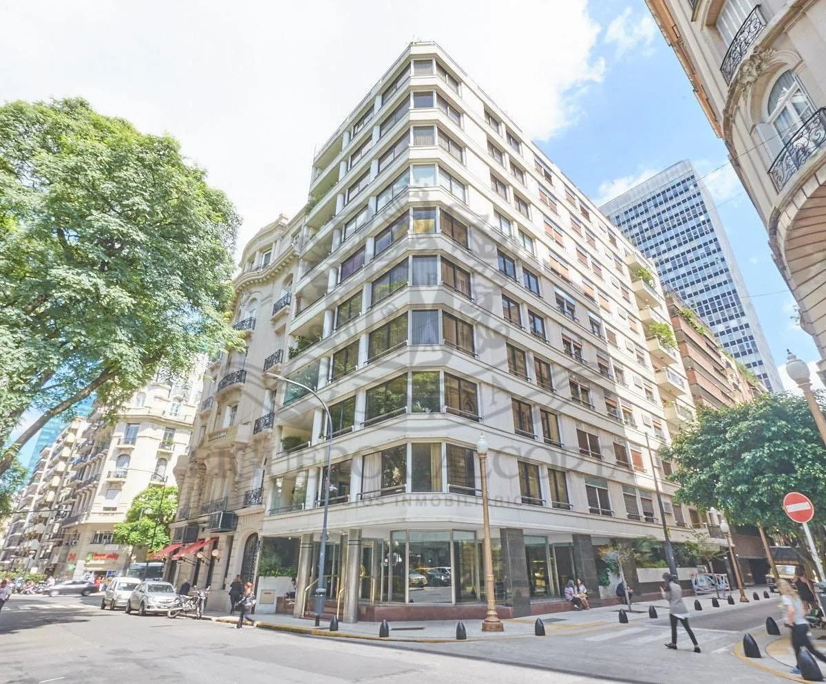 Четырёхкомнатная квартира в Retiro