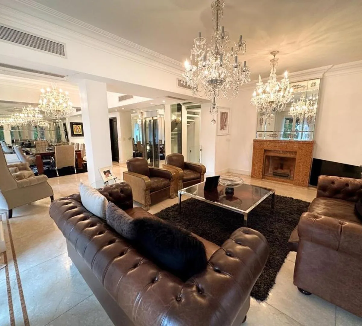 Casa de 4 dormitórios em Palermo