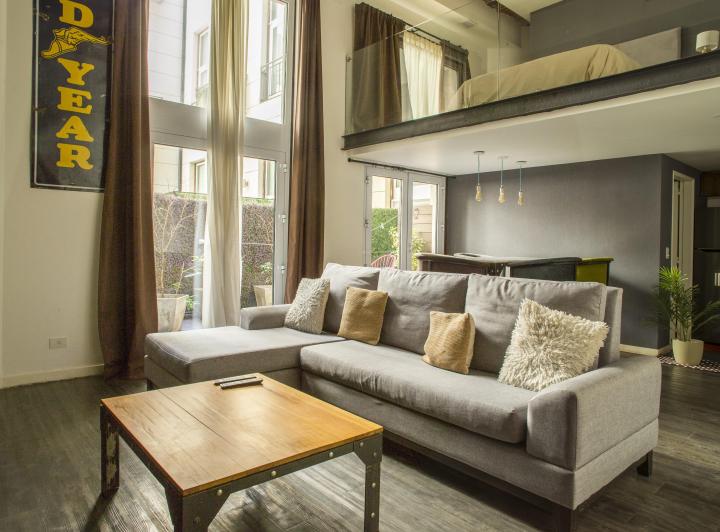 Loft amoblado de 1 dormitorio en Monserrat