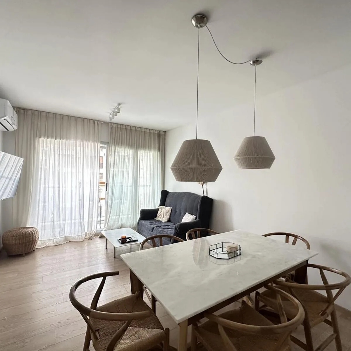 Меблированная квартира с 1 спальней в Caballito, Torre Dalla Fontana