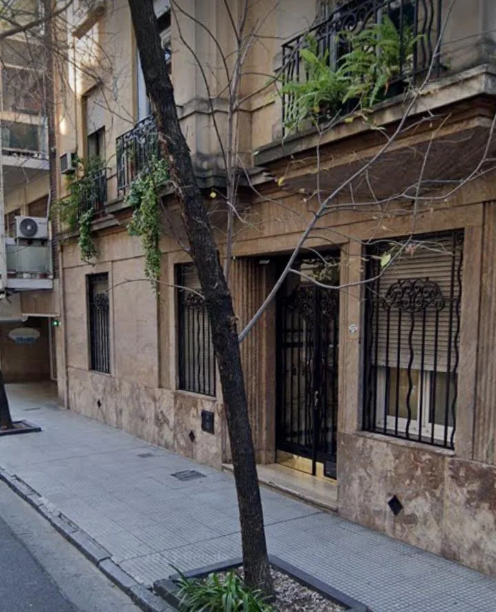 Three-room apartment in Recoleta