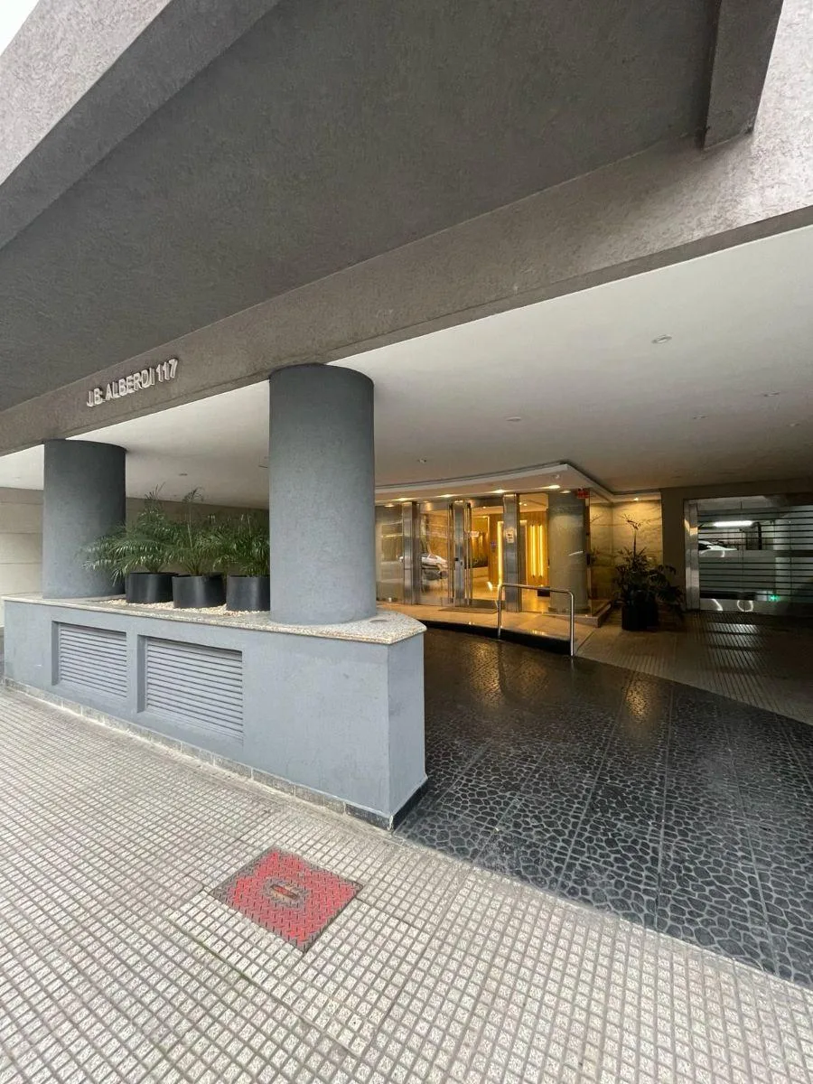 Caballito - Semipiso 4 Amb con Cochera y Patio Aterrazado