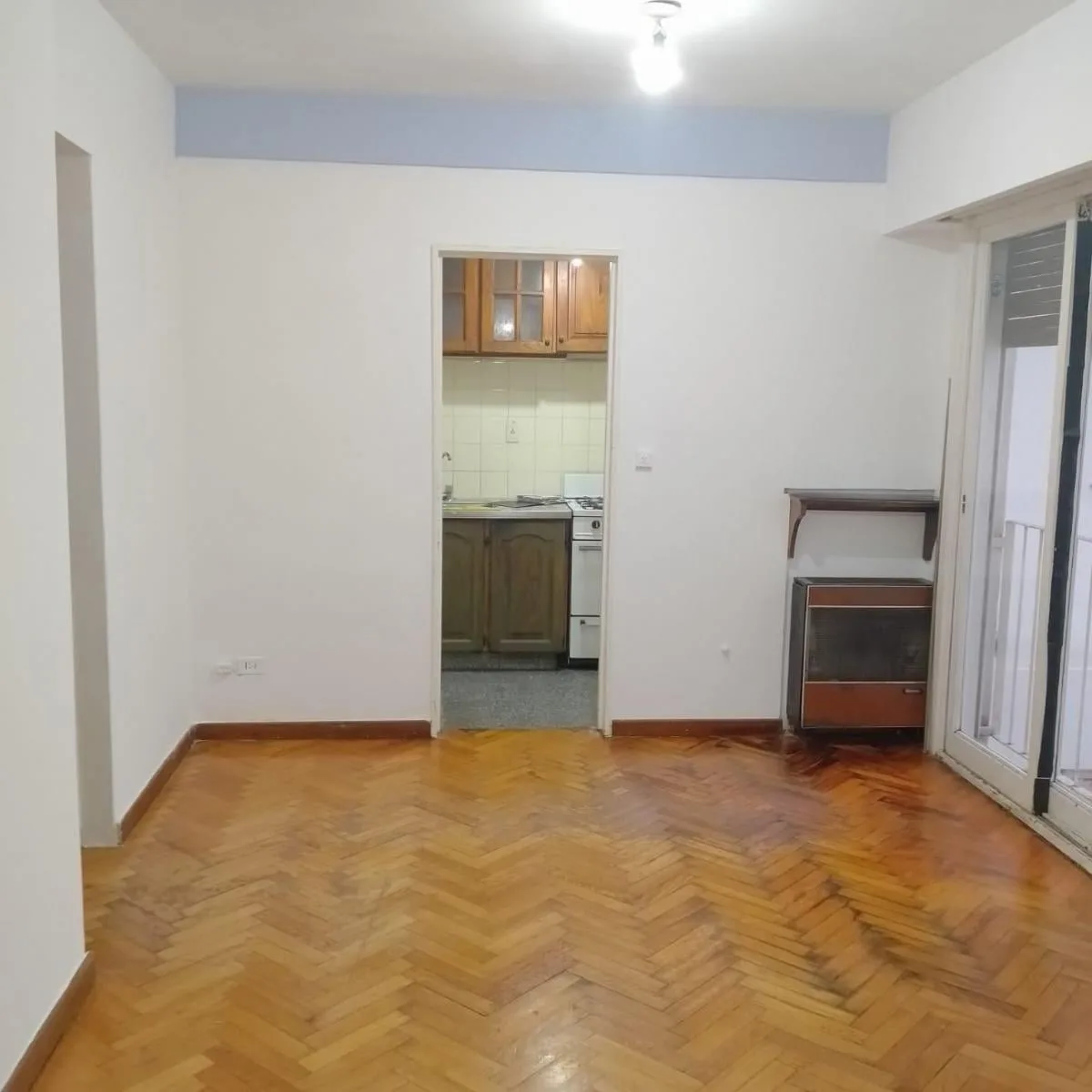 Квартира-студия с раздельной кухней и ванной в Monte Castro