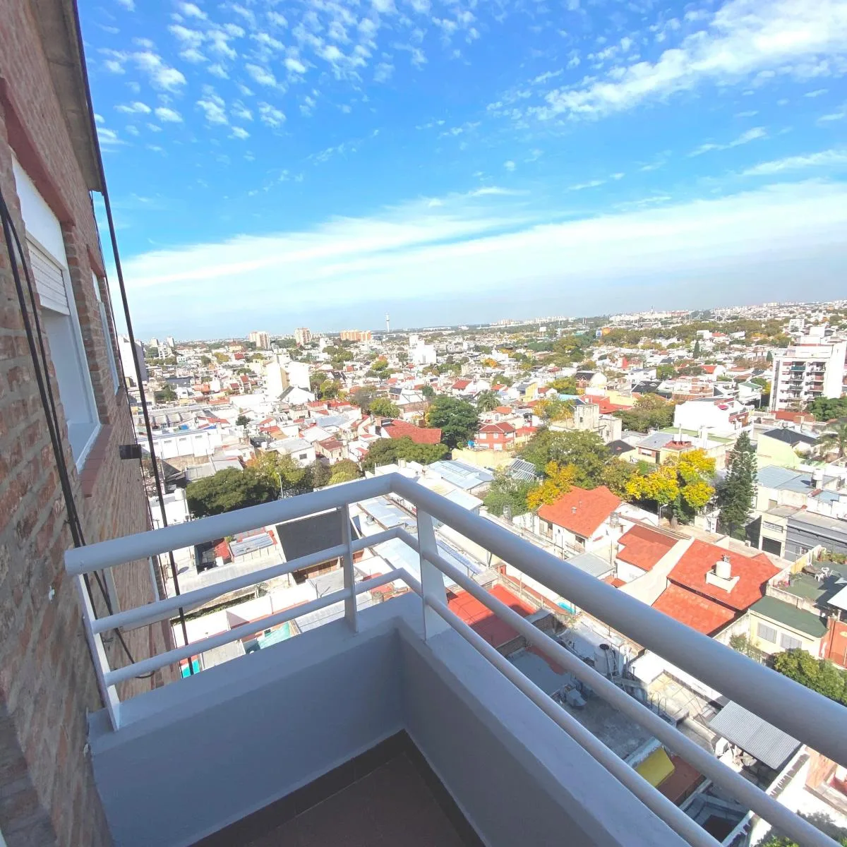 3 ambientes con balcón y vista