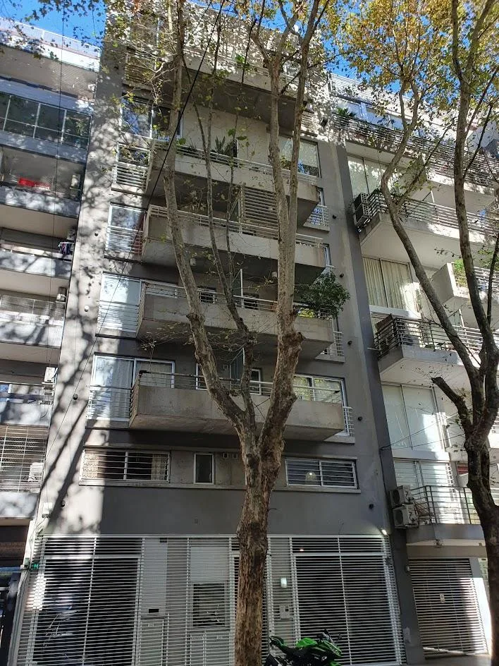 2 Amb. en Dúplex, Inmejorable Ubicación y Exte. Estado, Toil, Balcón, Amenities