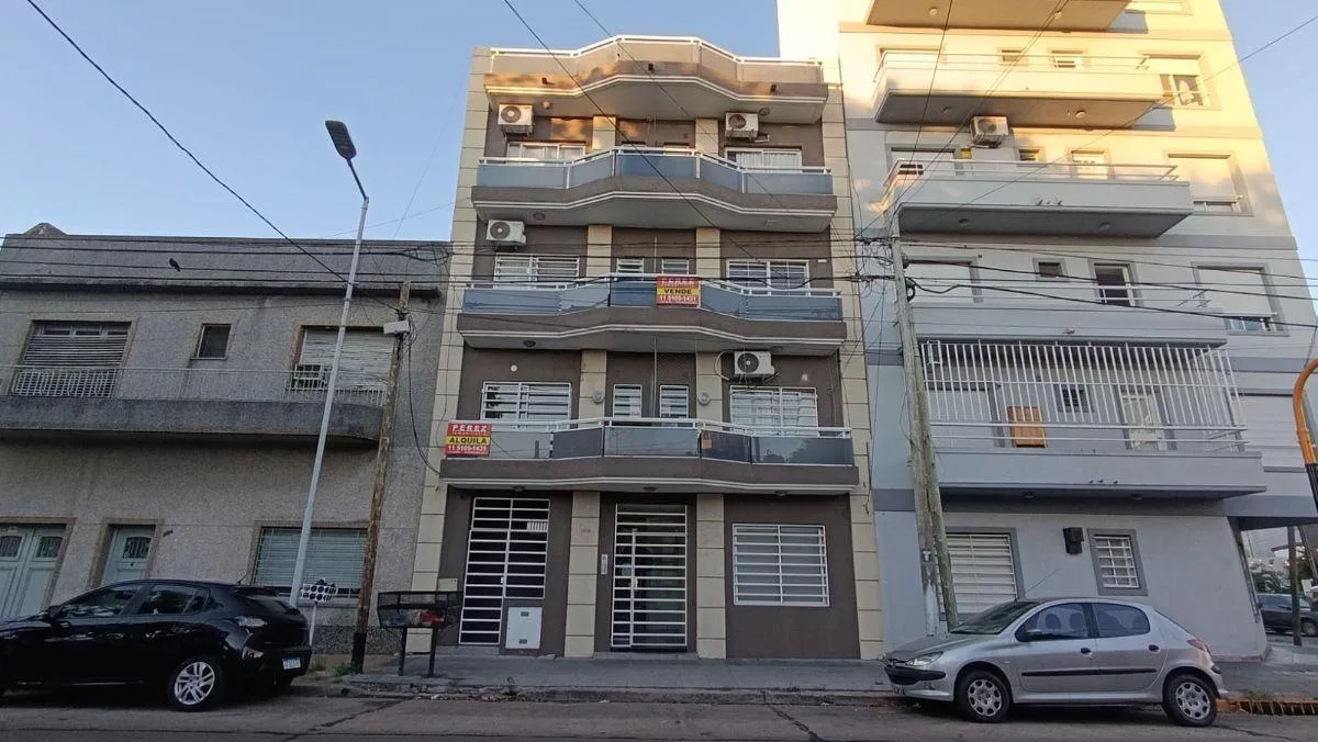 Квартира с 1 спальней в Avellaneda