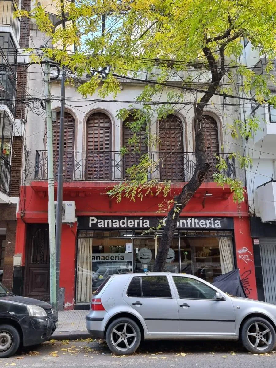 Six-bedroom PH in San Nicolás