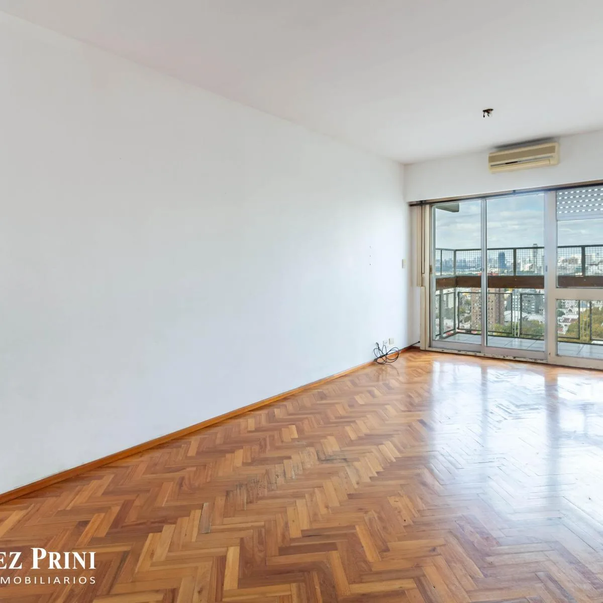 Departamento 3 Ambientes con Balcón en Piso 20, Vista Abierta