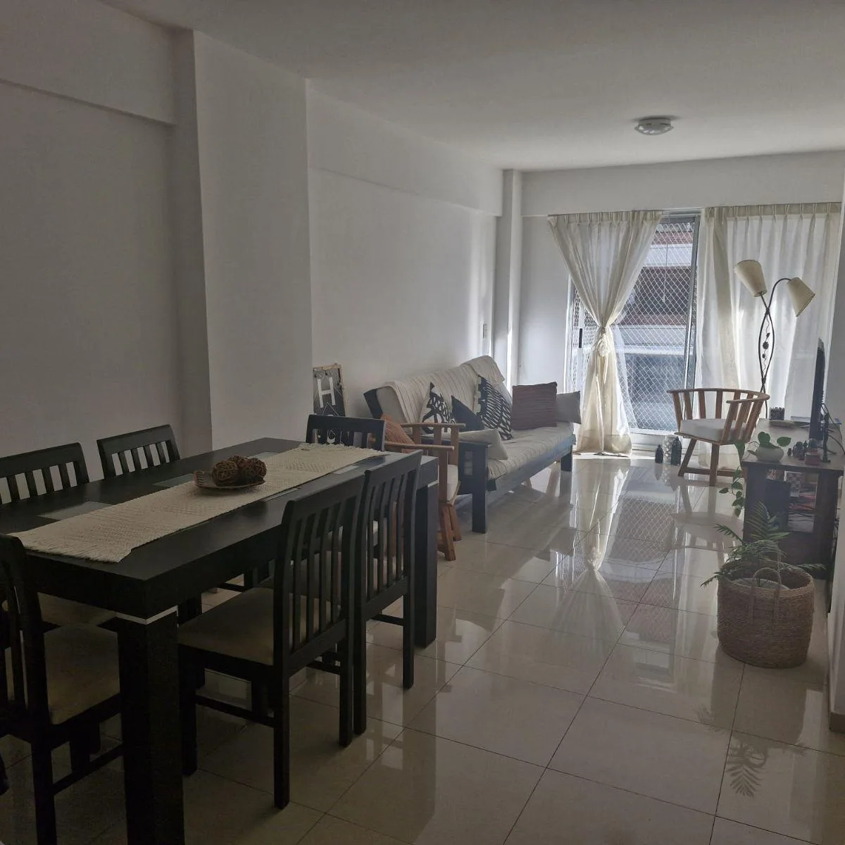 Apartamento de 3 ambientes com suíte em Buenos Aires