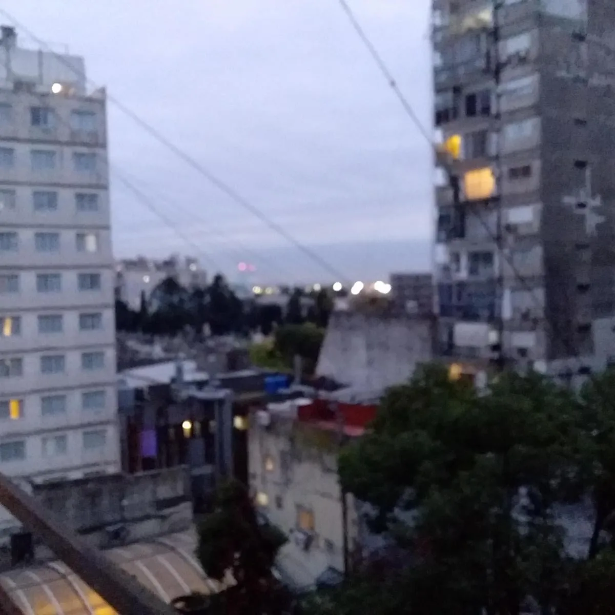 Vicente López y Junin - 3 Amb. Balcón de 9 m