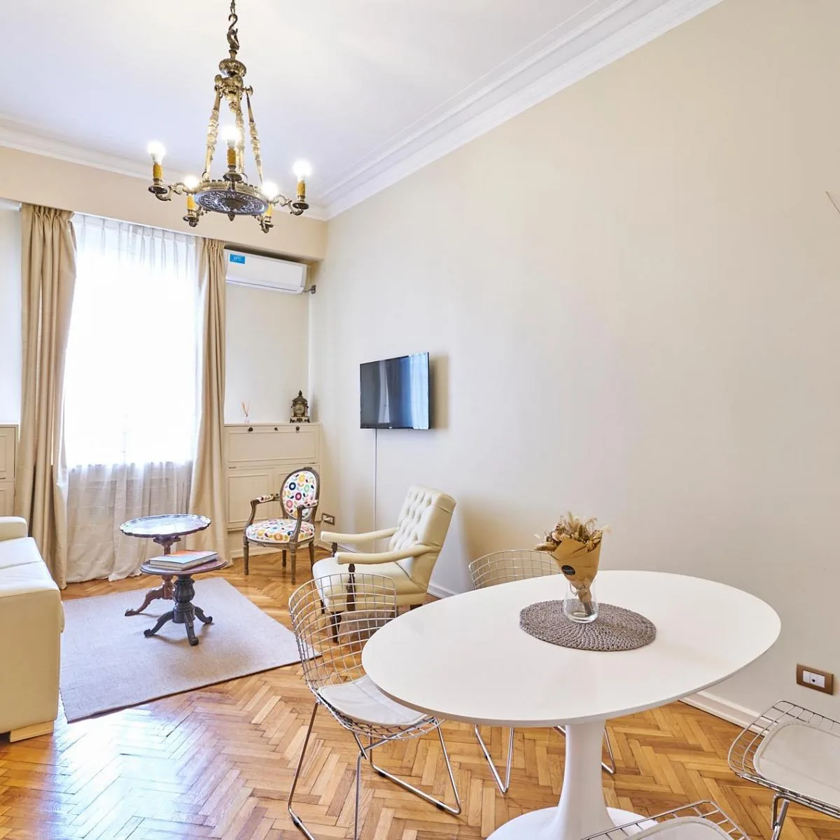 Amoblado 2 ambientes, Alvear