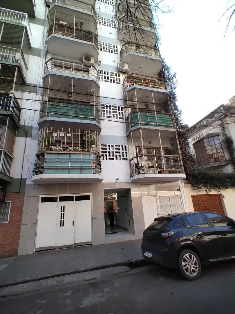 2 Ambientes con Patio