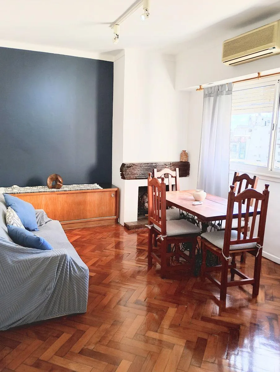 3 ambientes en Alto Palermo con balcón