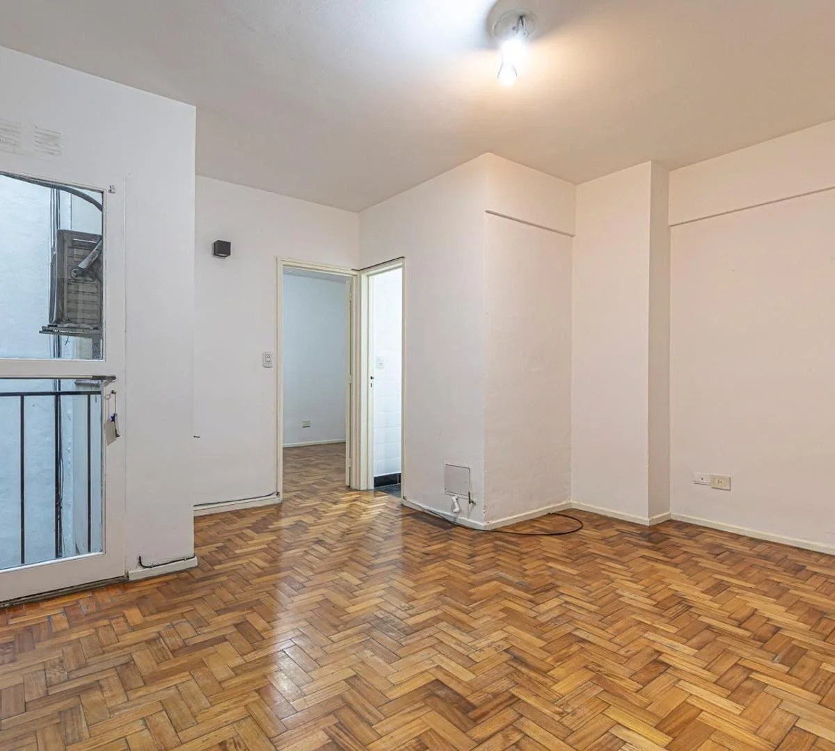 Internal 1-bedroom 2-room