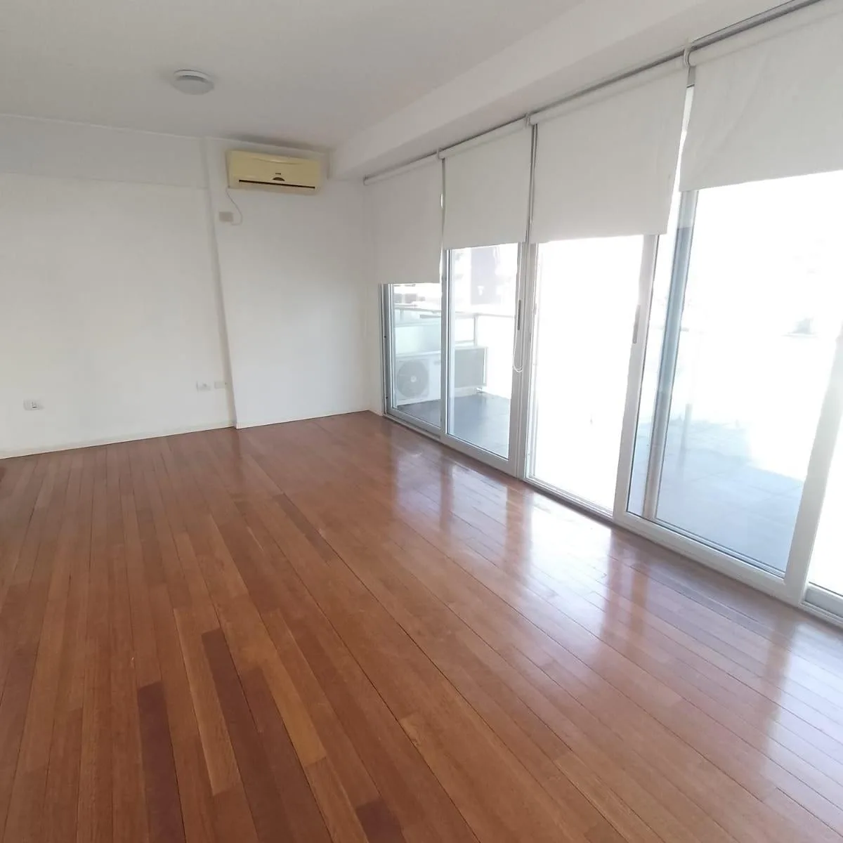 Piso 7, balcón terraza y gimnasio