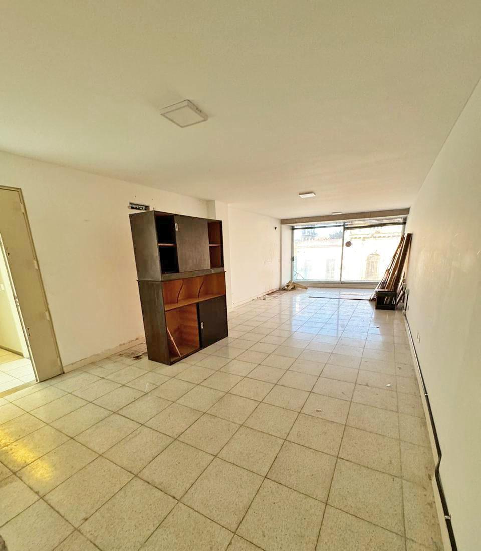 Квартира или офис с 1 спальней на 2-м этаже в Colegiales