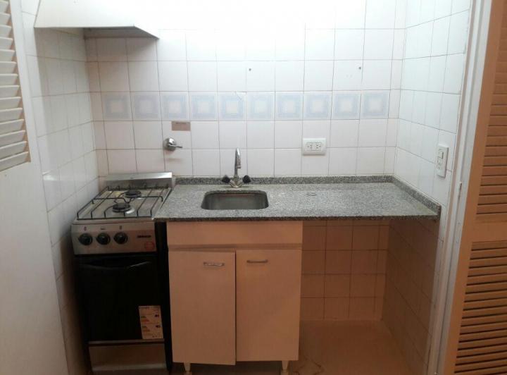 Kitnet em San Nicolás para uso residencial ou profissional