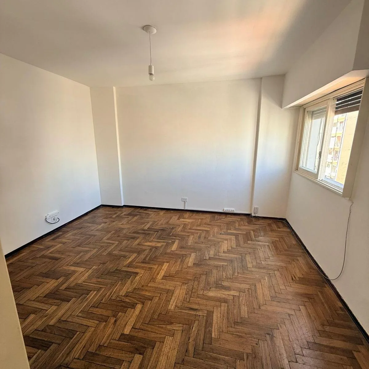 1 Ambiente con Lavadero, cocina y Baño Completo