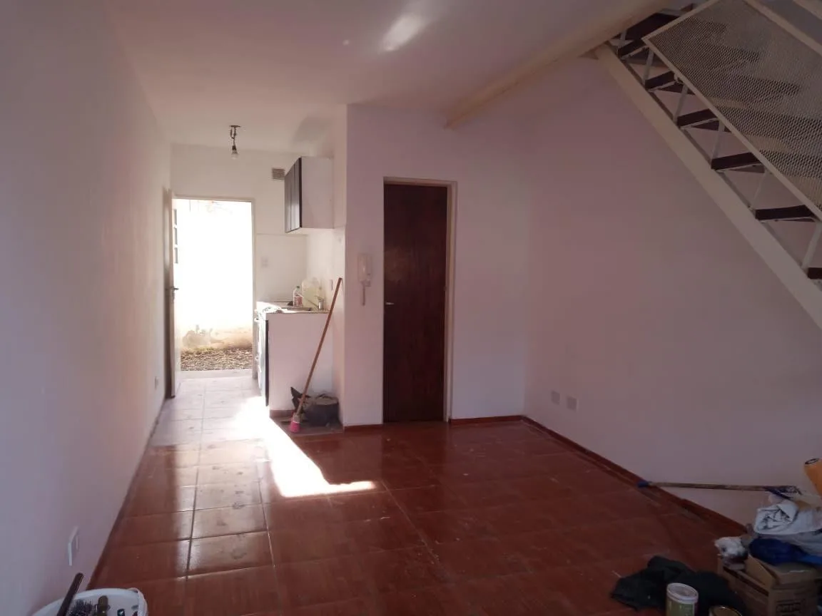 Alquiler de Duplex Tres Ambientes, Ituzaingó