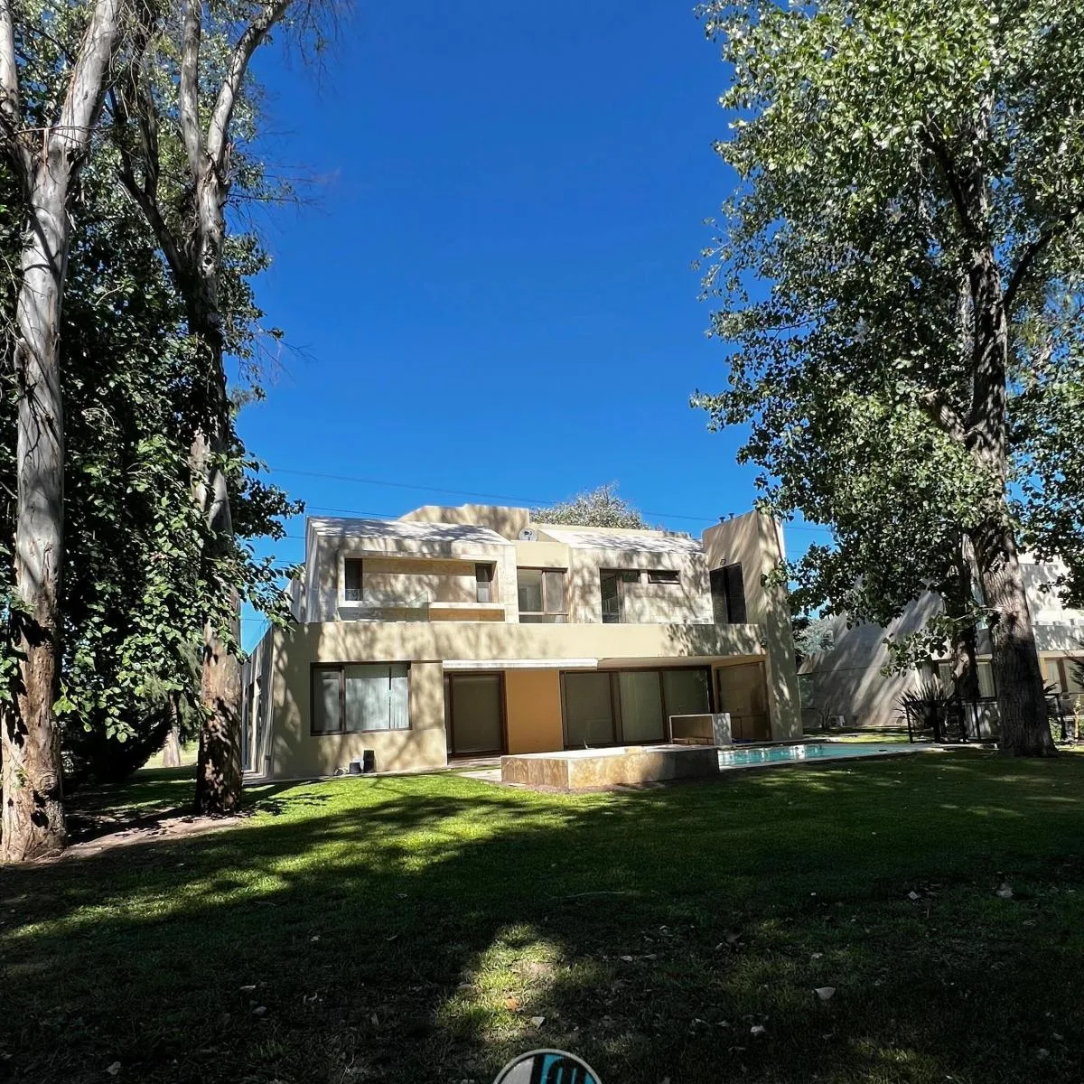 Five-room house in Saint Thomas Este, Canning