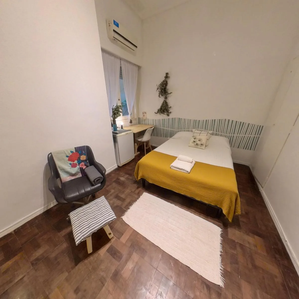 Monoambiente con Cocina y Patio - Precio Todo Incluido