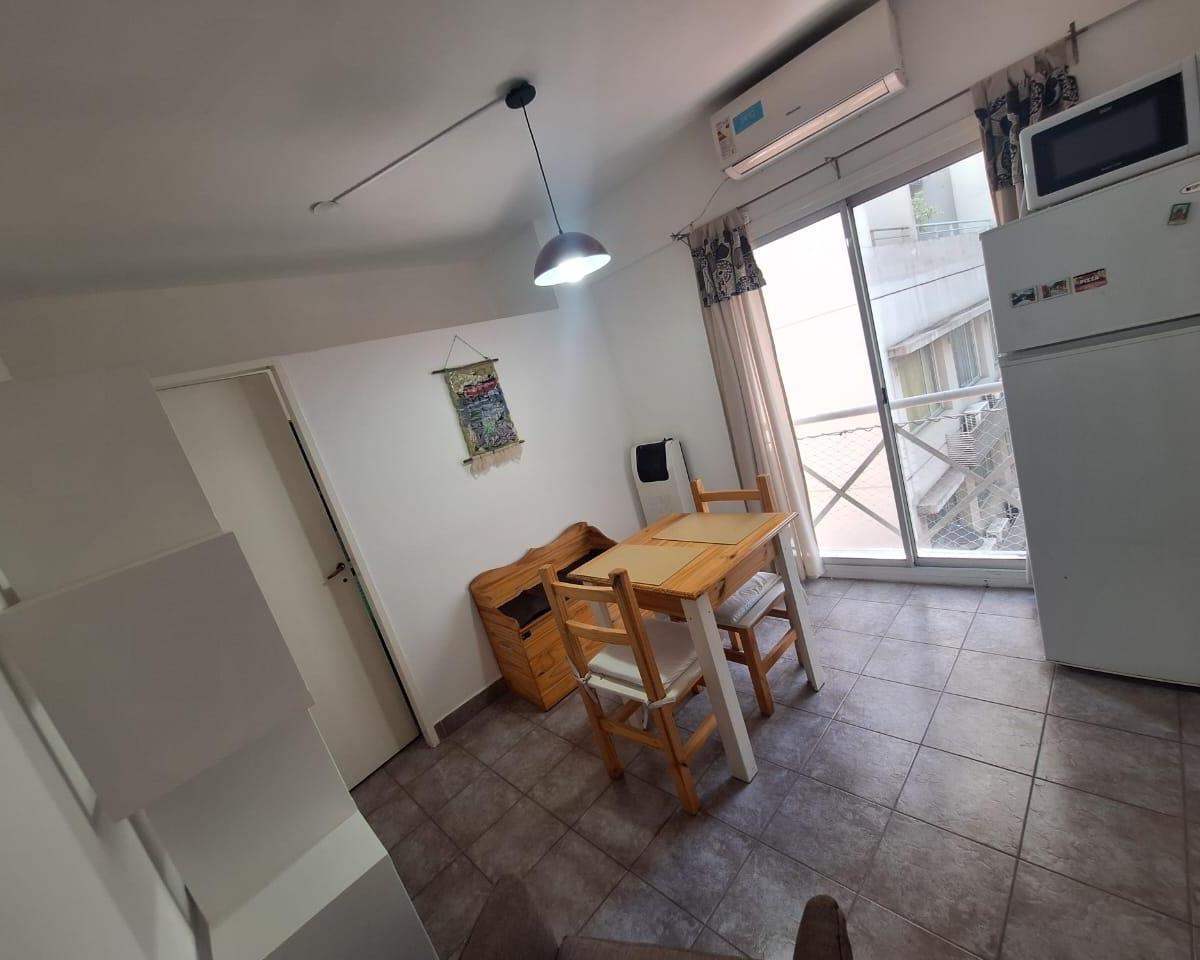 Студия с мебелью и балконом во внутреннем дворе в Almagro