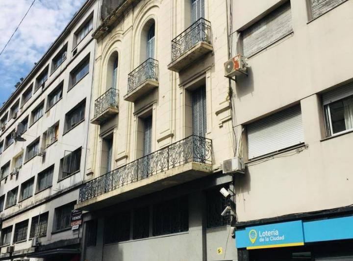 Casa en Monserrat con 5 dormitorios y 800 m²