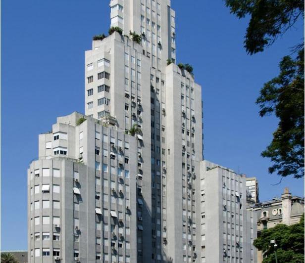 Three-bedroom apartment in Retiro at Kavanagh