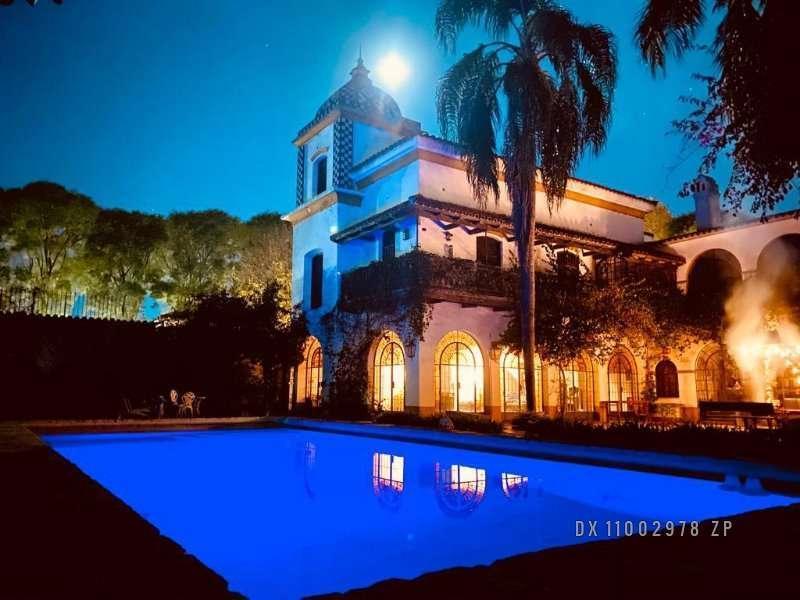 Colonial house for rent in Martínez with 5 bedrooms