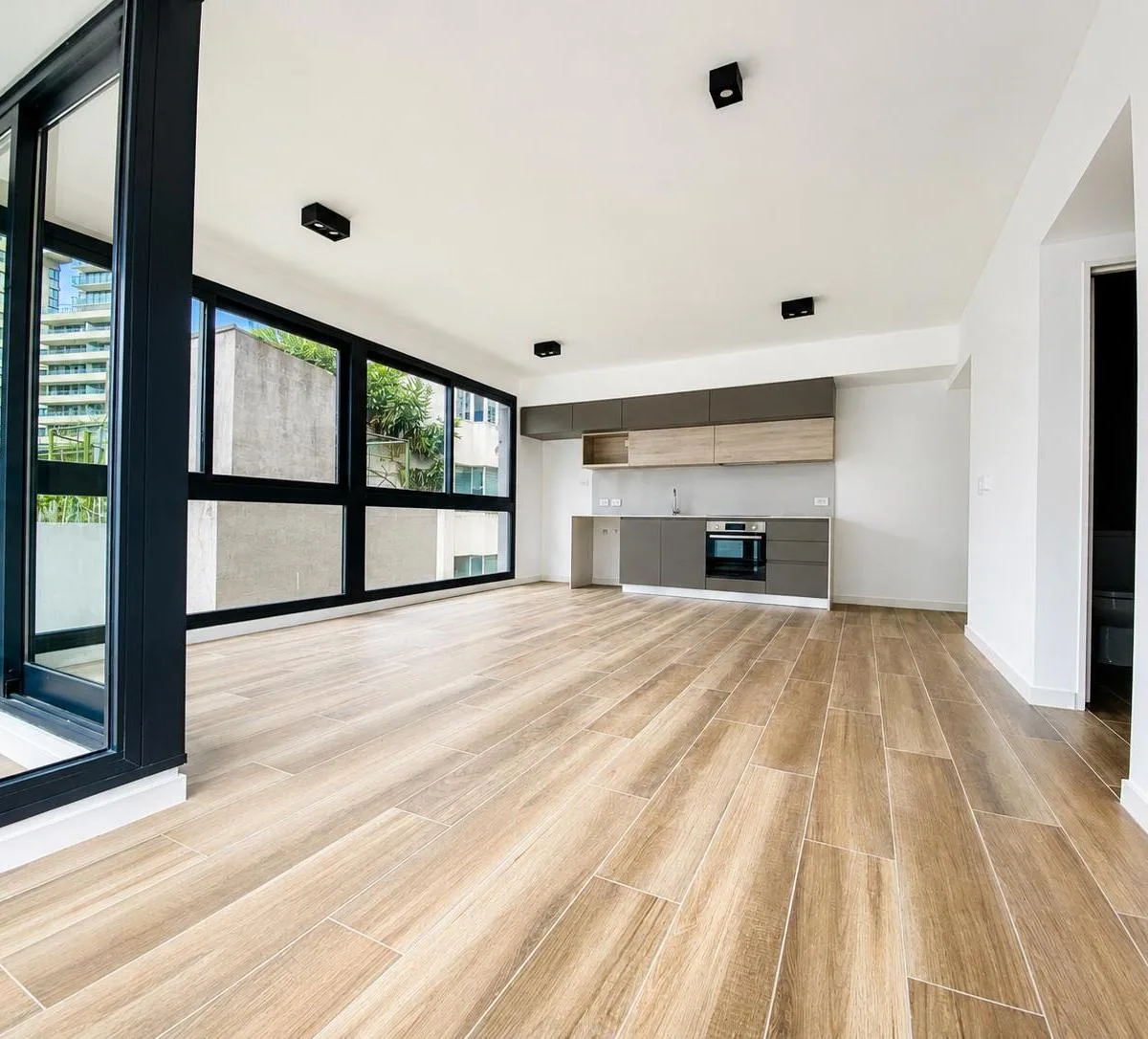 Torre Black Arcos - Alquiler - 2 Ambientes con Toilette! Full Amenities!