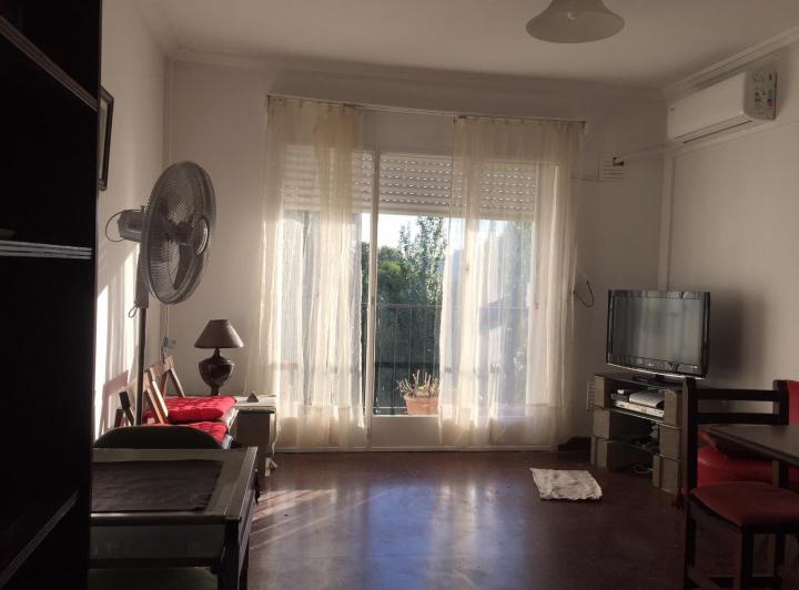 Двухкомнатная квартира (3 комнаты) с мебелью в Coghlan