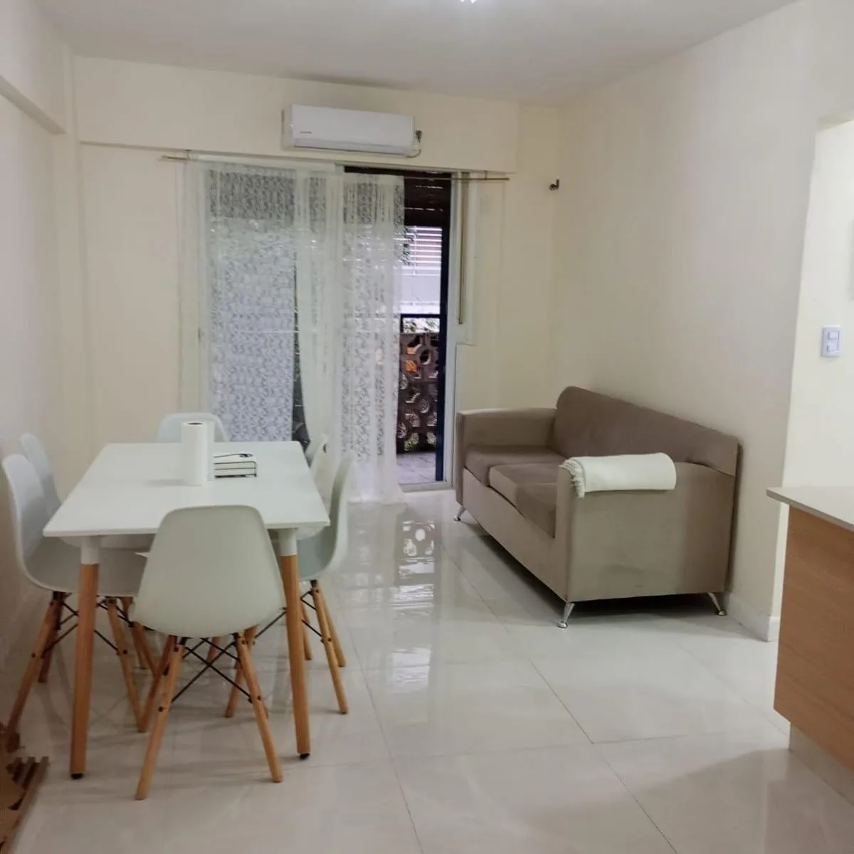 3 Ambientes Amoblado en Barrio Norte con Balcon y Lavadero