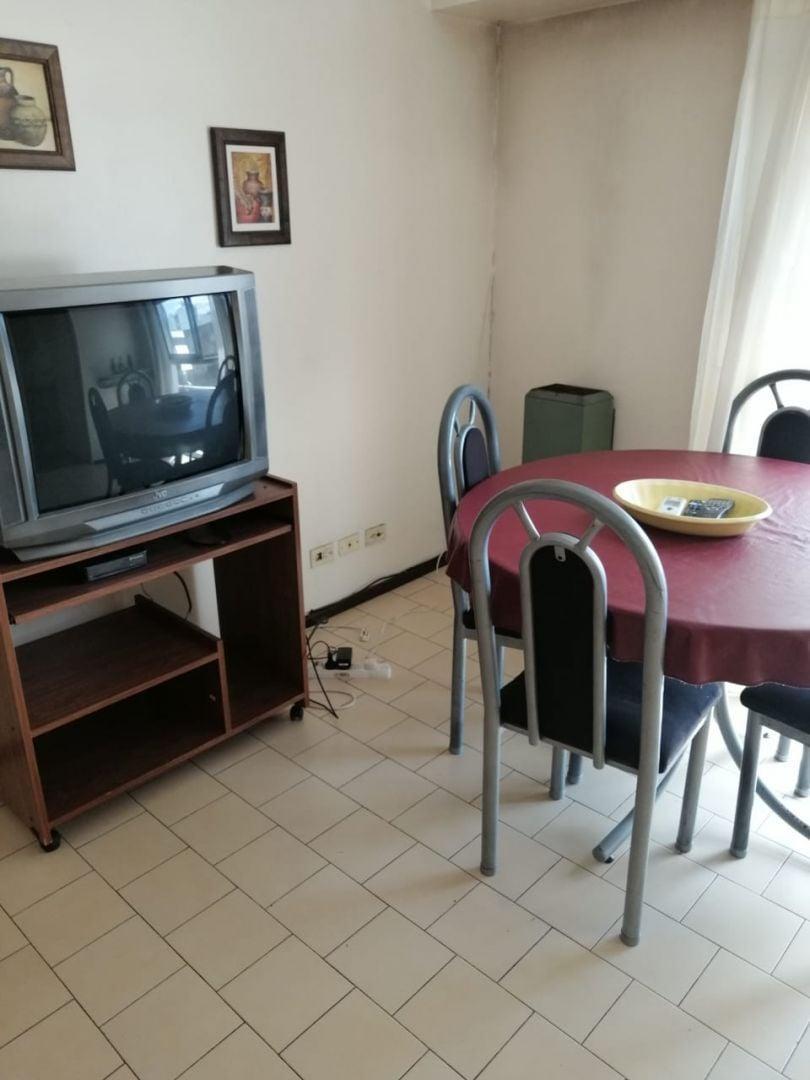 Apartamento de dois ambientes mobiliado em Almagro