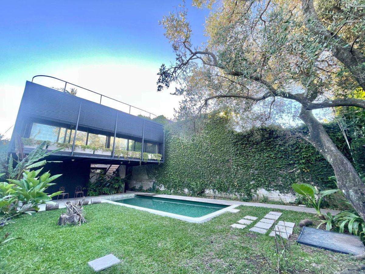 Modern one-bedroom house in Acassuso