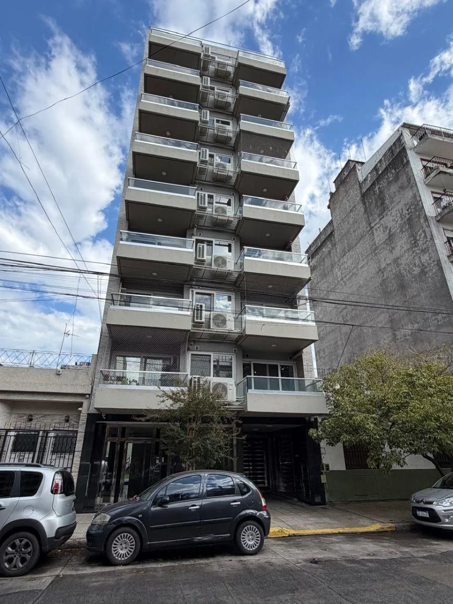 Excelente Departamento Semipiso