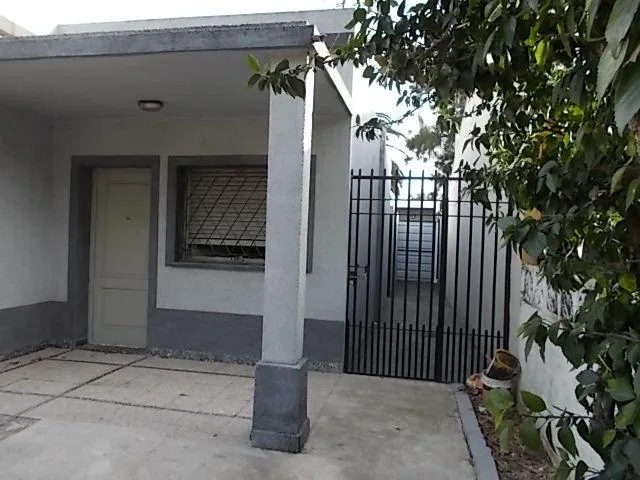 Casa interna de 2 dormitorios en Lomas de Zamora