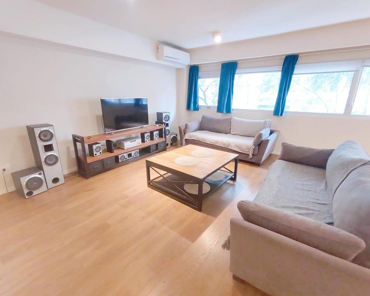Studio apartment on Av. Cabildo in Belgrano