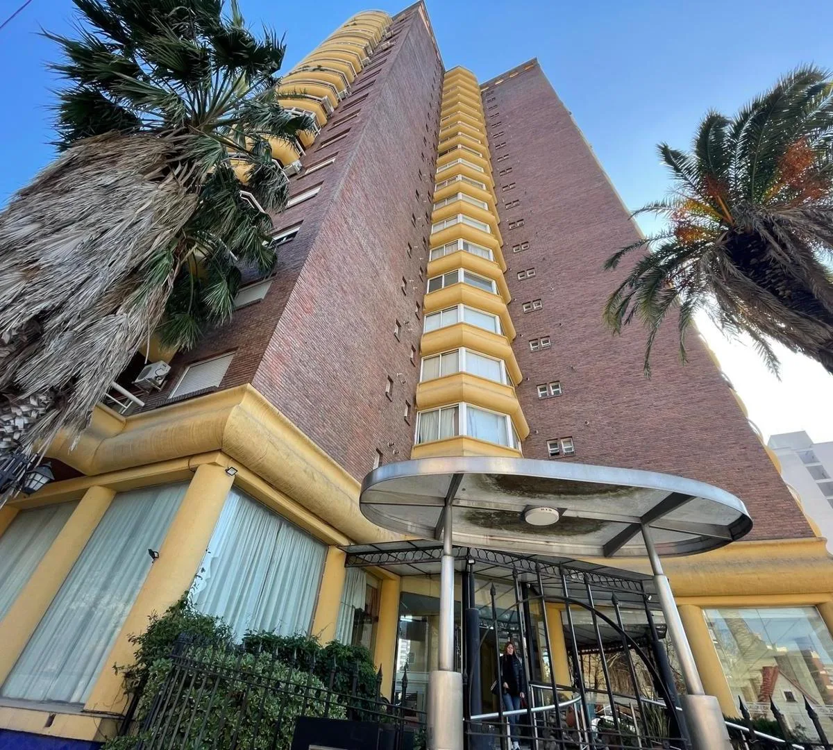 6 этаж, балкон и SUM