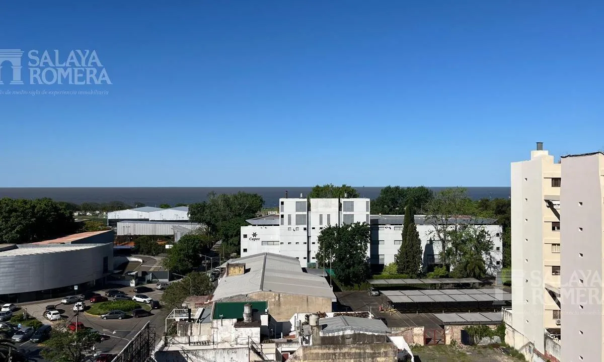 Furnished two-bedroom apartment with river view in Vicente López