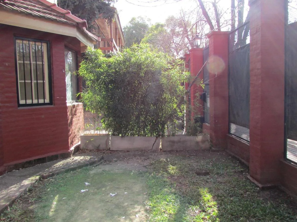 Departamento en Alquiler de 3 Ambientes en Monte Grande Dentro de Complejo