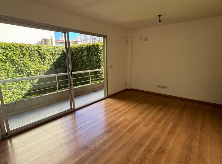 Квартира-студия с балконом в Balvanera