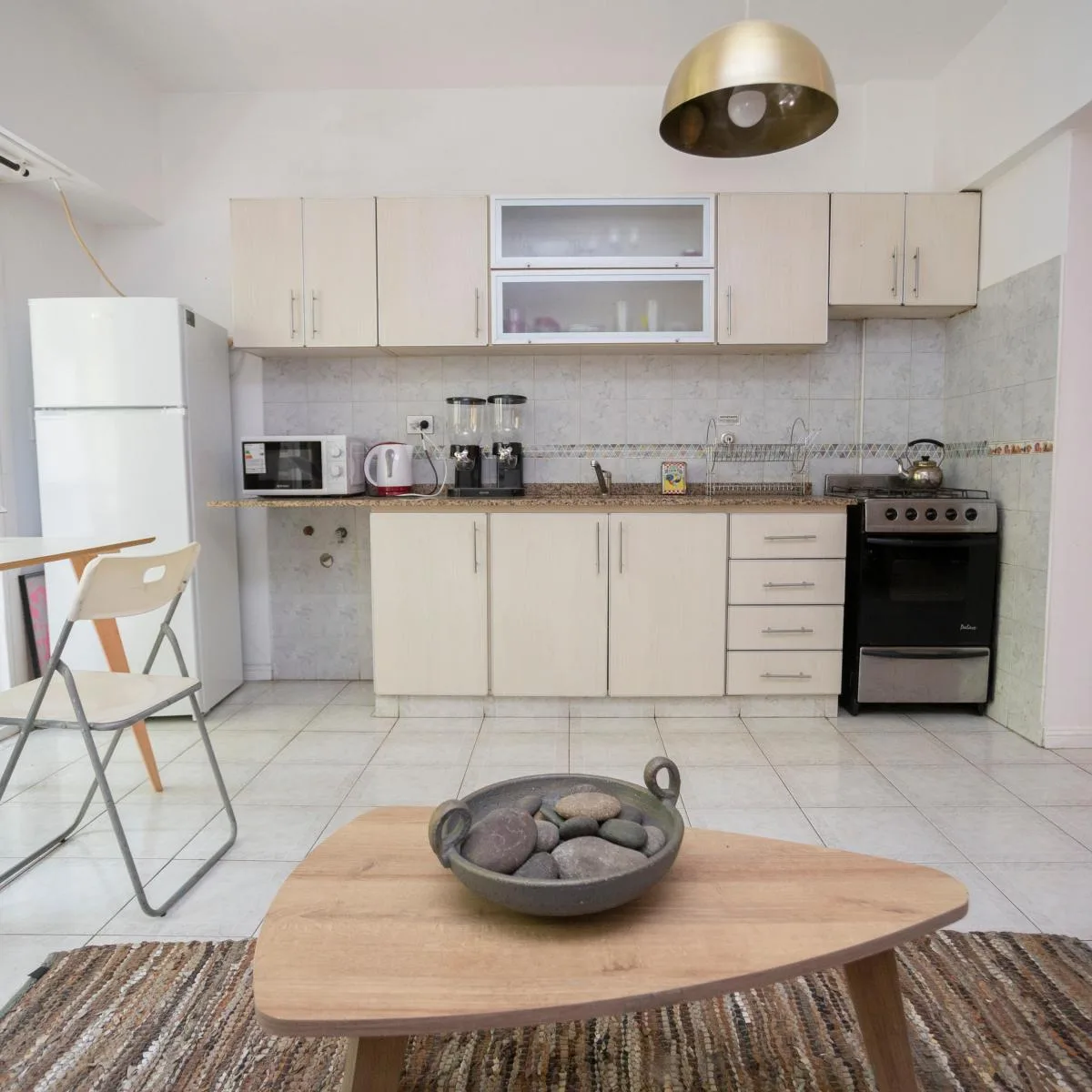 Kitnet mobiliada com varanda em Villa Crespo