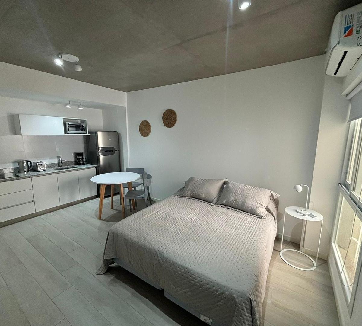 Temporary furnished studio apartment in Almagro near Hospital Italiano