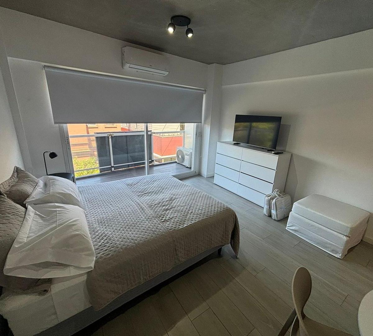 Temporary studio apartment in Almagro near Hospital Italiano