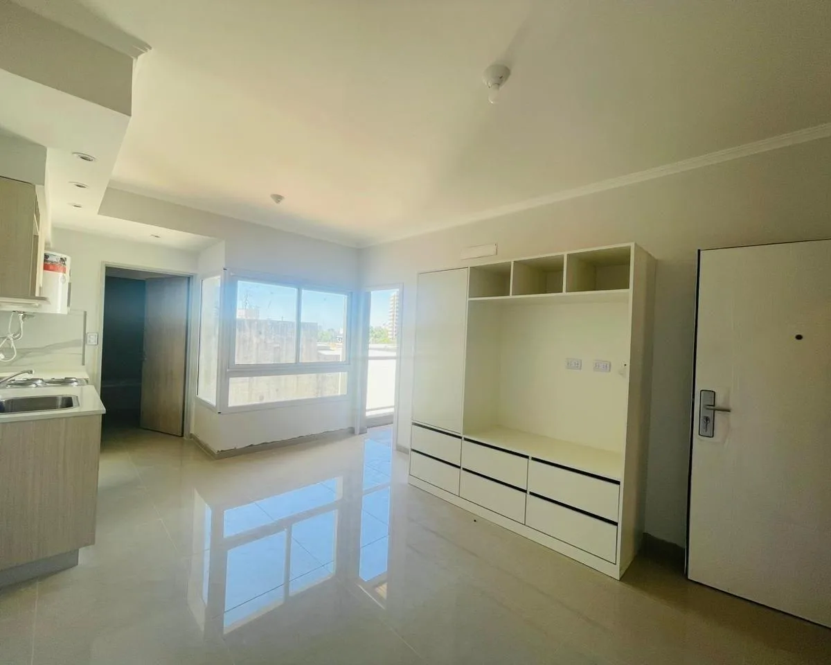 Monoambiente con balcón en Villa Urquiza