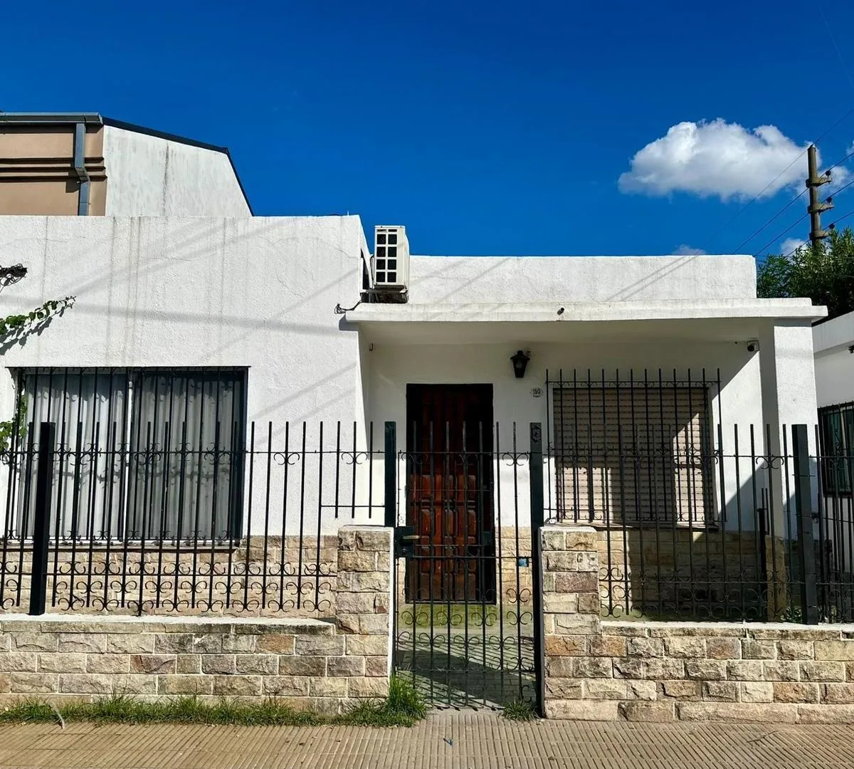 Casa PH en Alquiler en San Miguel