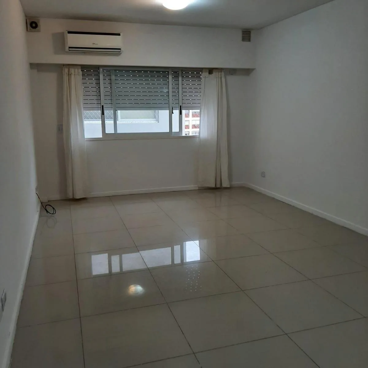 Alquiler de Monoambiente en Pleno Caballito y Apto Profesional