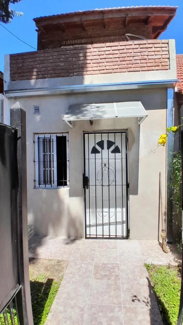 PH de dois ambientes com varanda em Beccar