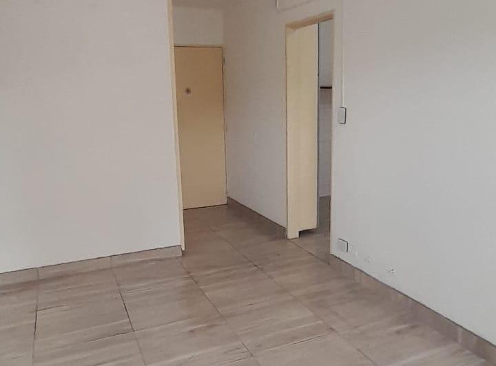 Трёхкомнатная квартира с 2 спальнями в Vélez Sarsfield