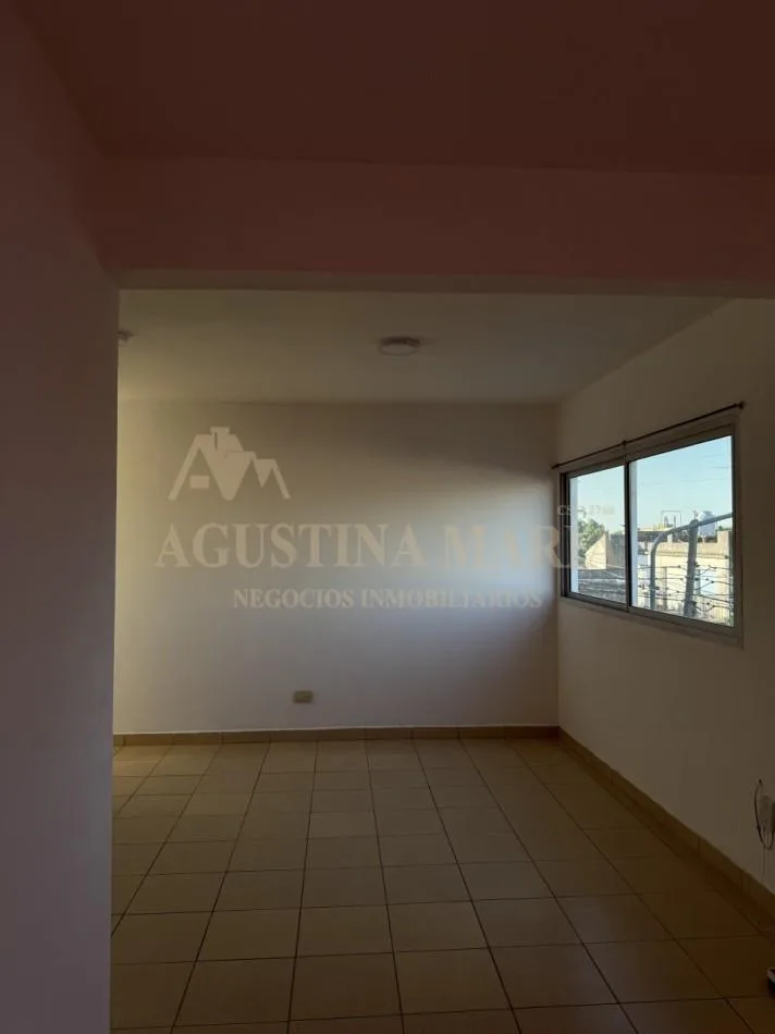 Apartamento de dois ambientes em José C. Paz